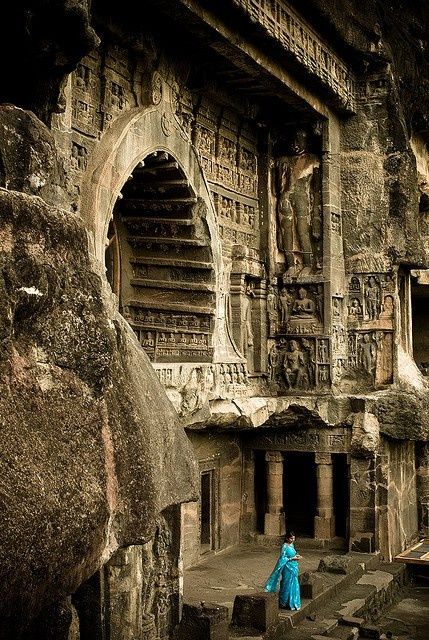 ถ้ำอชันตา (Ajanta Caves) เมืองออรังกาบาด รัฐมหาราษฎร์ ประเทศอินเดีย