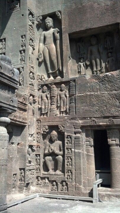 ถ้ำอชันตา (Ajanta Caves) เมืองออรังกาบาด รัฐมหาราษฎร์ ประเทศอินเดีย