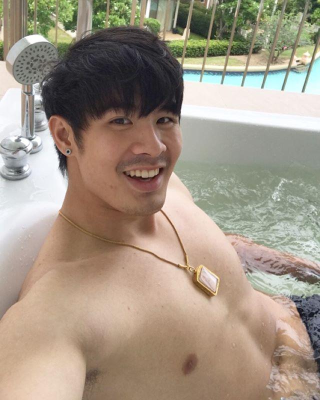 น่ากอดอ่ะ