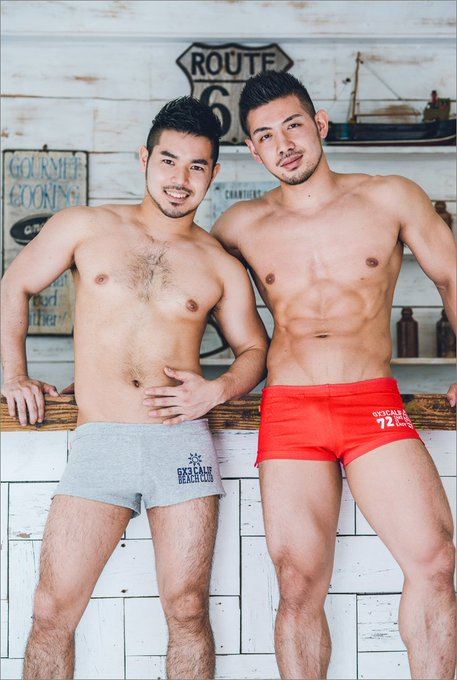 hot male 380 (18+)