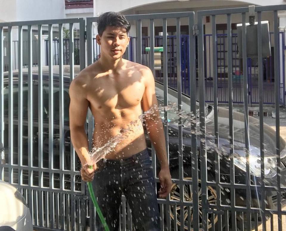 หิวไอติมนะสามี