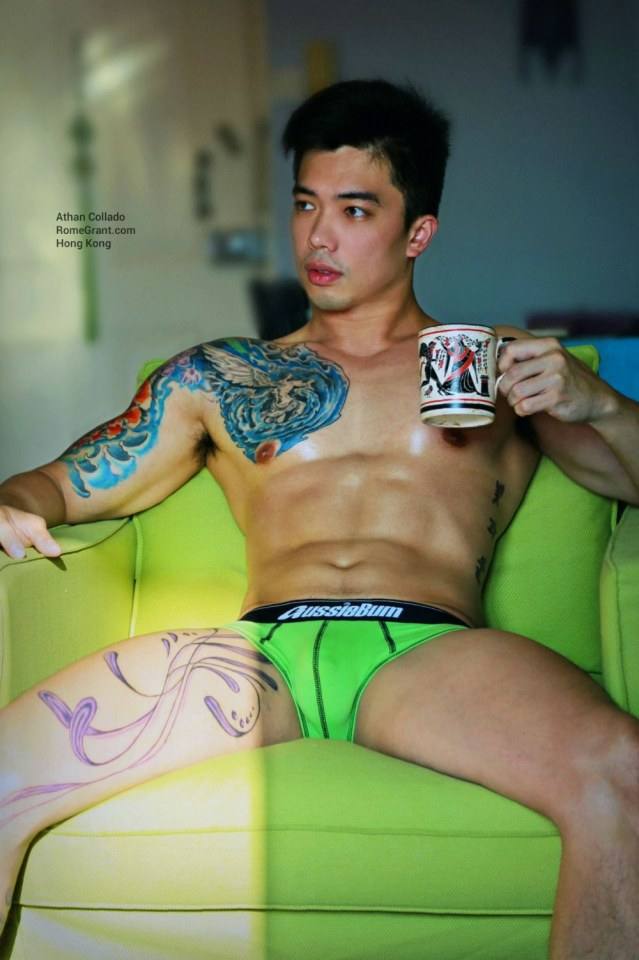 hot male 385 (18+)