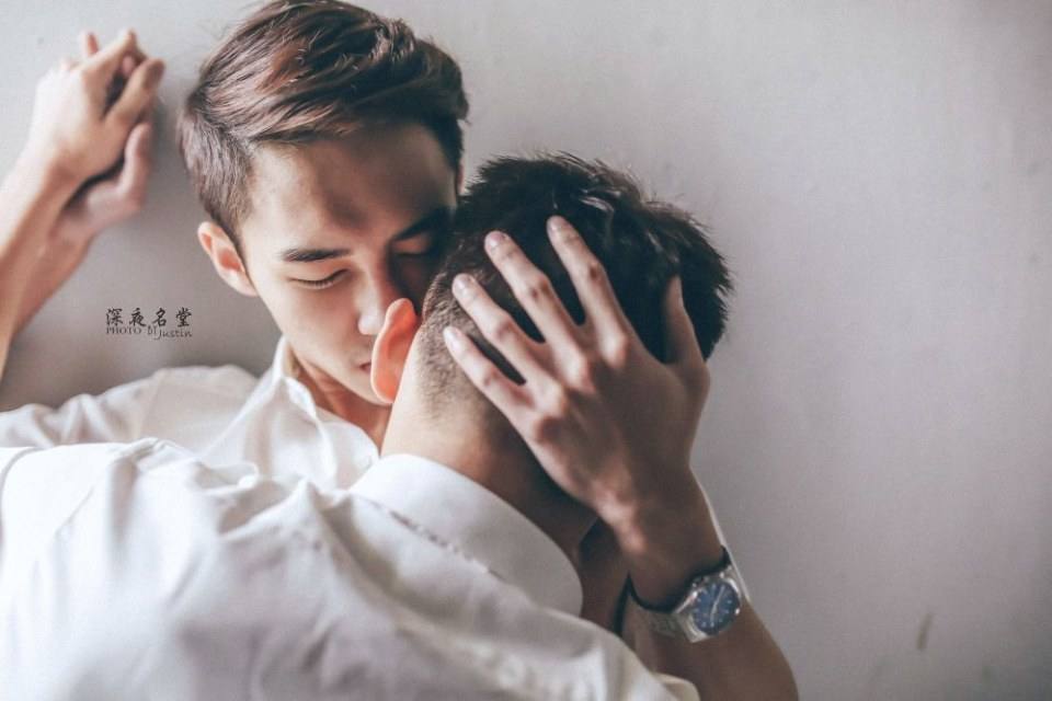 ตี๋เข้มๆ