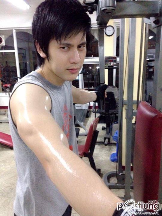 คิดถึงสามี 2,518