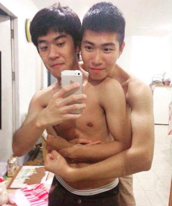 ผู้ชายเล่นอะไรกันก็ไม่รู้ค่ะพี่ตา 2,524