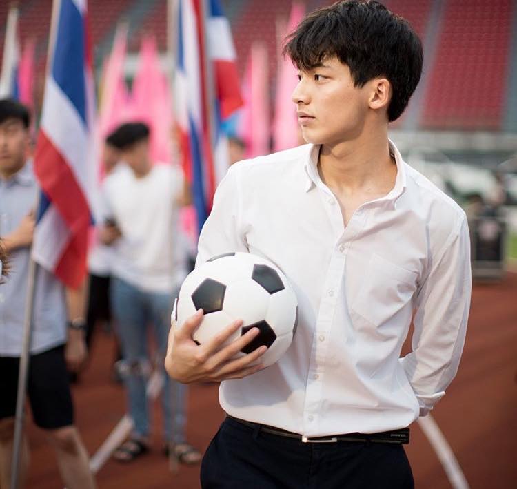จุฬาน่ารักดีต่อใจ (งานบอลจุฬาธรรมศาสตร์ 2561)
