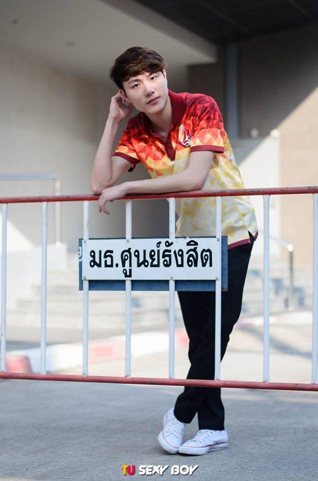 ธรรมศาสตร์น่ารักดีต่อใจ (งานบอลจุฬาธรรมศาสตร์ 2561)