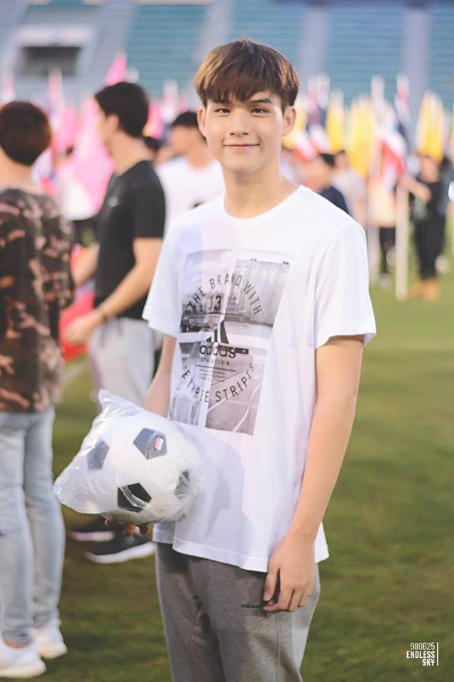 ธรรมศาสตร์น่ารักดีต่อใจ (งานบอลจุฬาธรรมศาสตร์ 2561)
