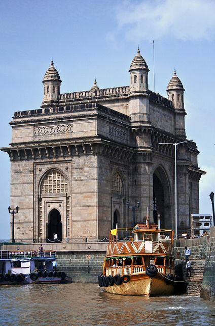ความงามของสถาปัตยกรรมโมกุลใน Hyderabad ประตูไฮเดอราบัด อินเดีย
