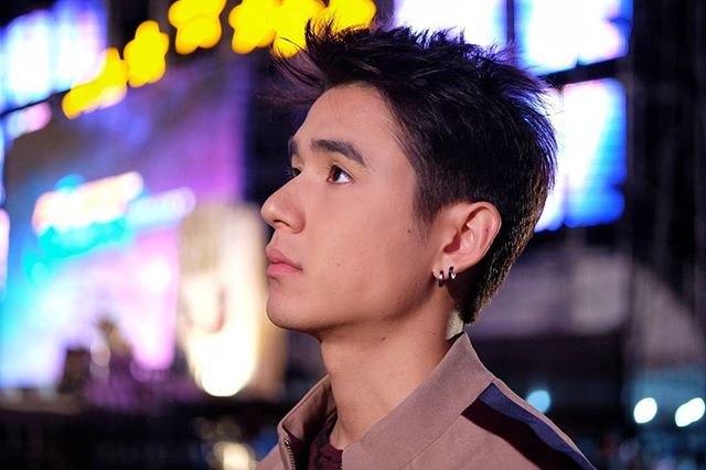 สามีนิว ชยพล