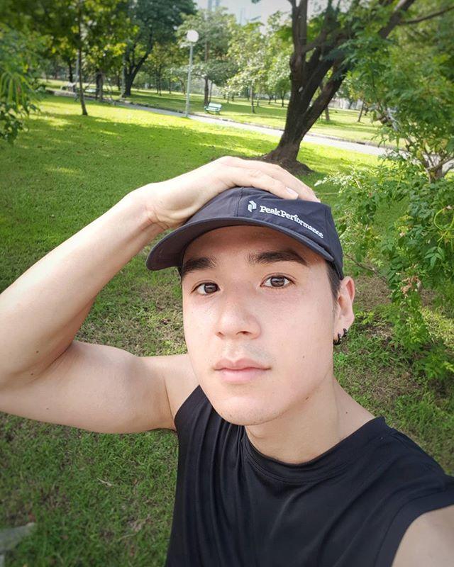 สามีนิว ชยพล