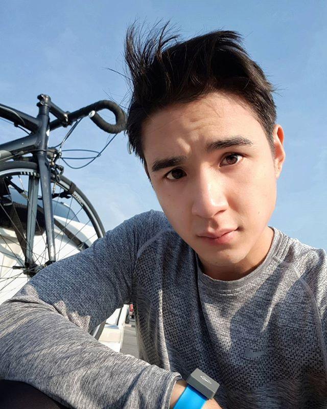 สามีนิว ชยพล