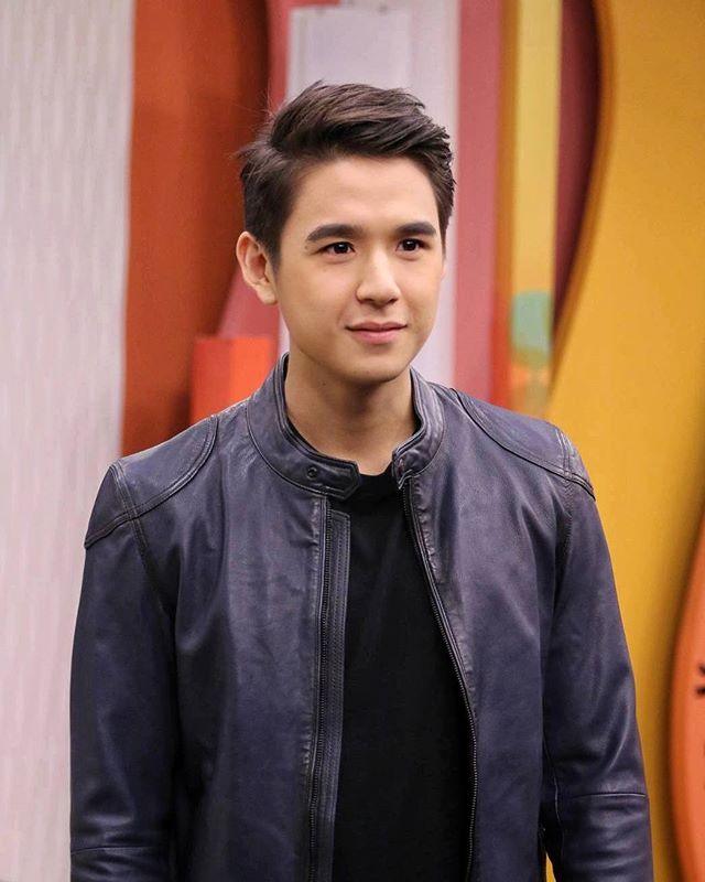 สามีนิว ชยพล