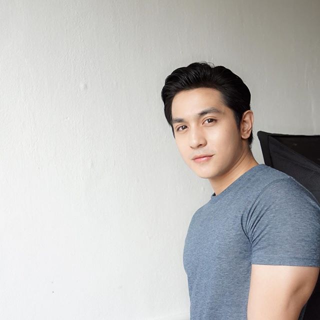 สามีอ่อย