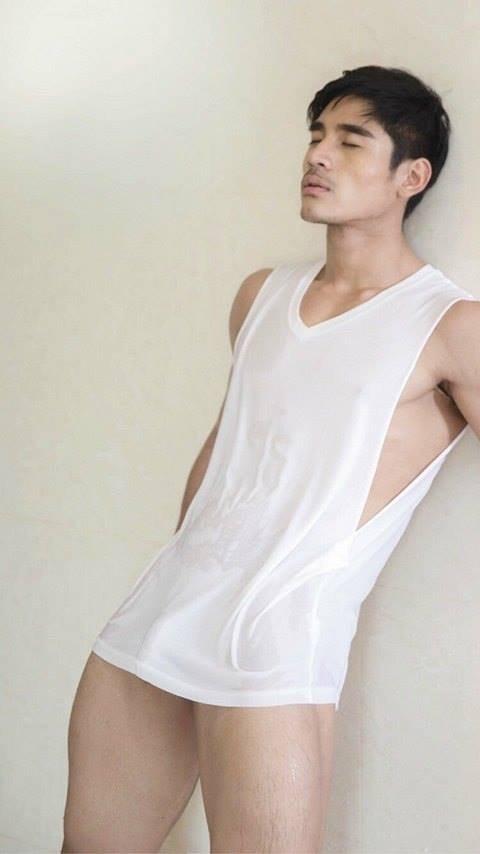 hot male 394 (18+)