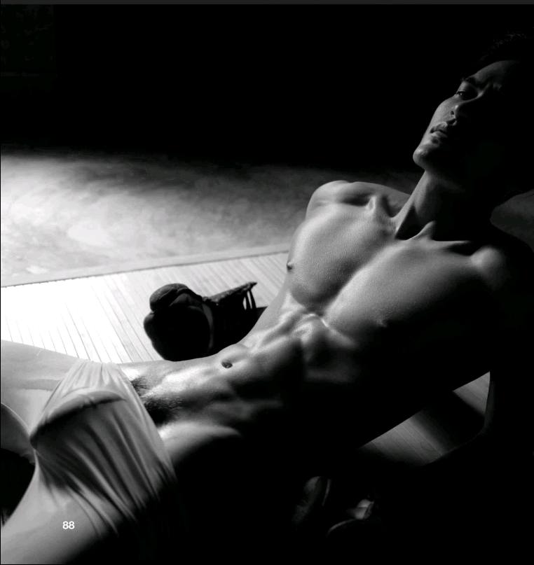 hot male 395 (18+)