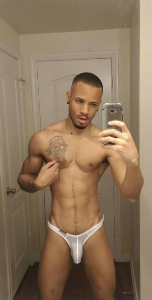 hot male 395 (18+)