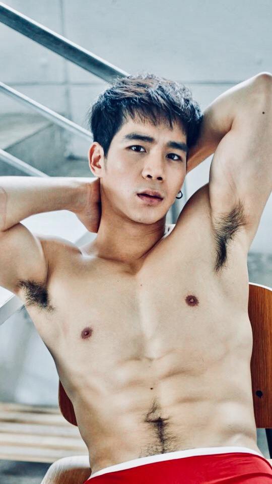 เอิร์ล ณนธภัคร
