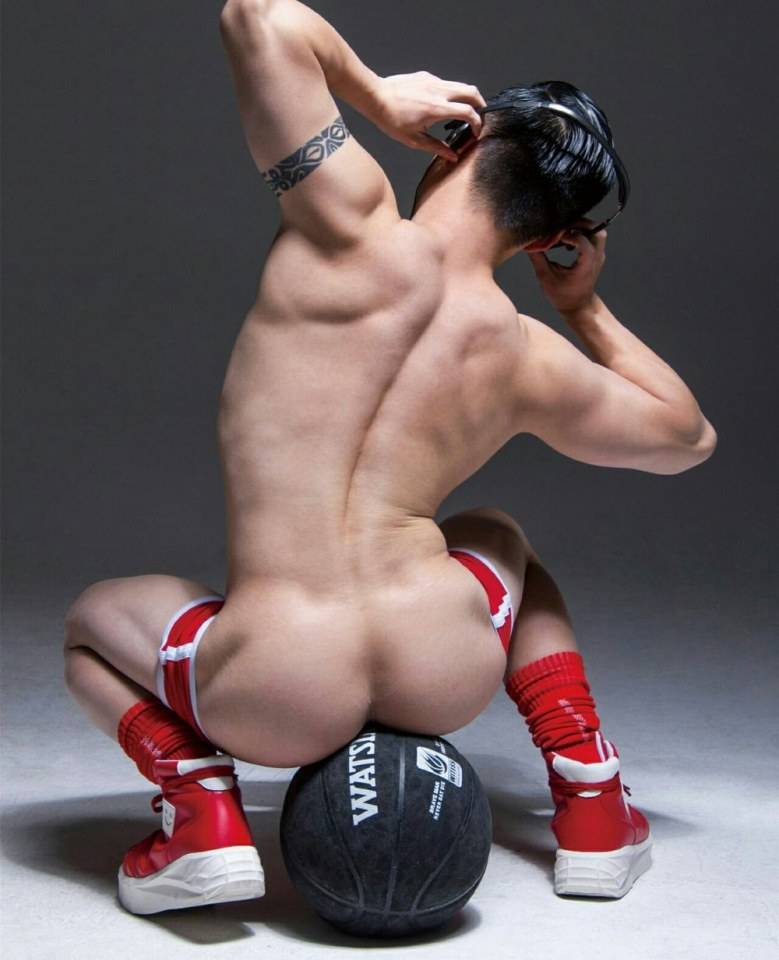 hot male 401 (18+)