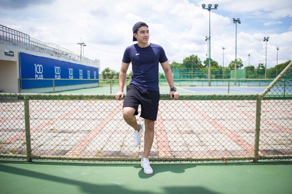 ผมชิเอาคนนี้ นักแสดงจาก//รักแลนดิ้ง