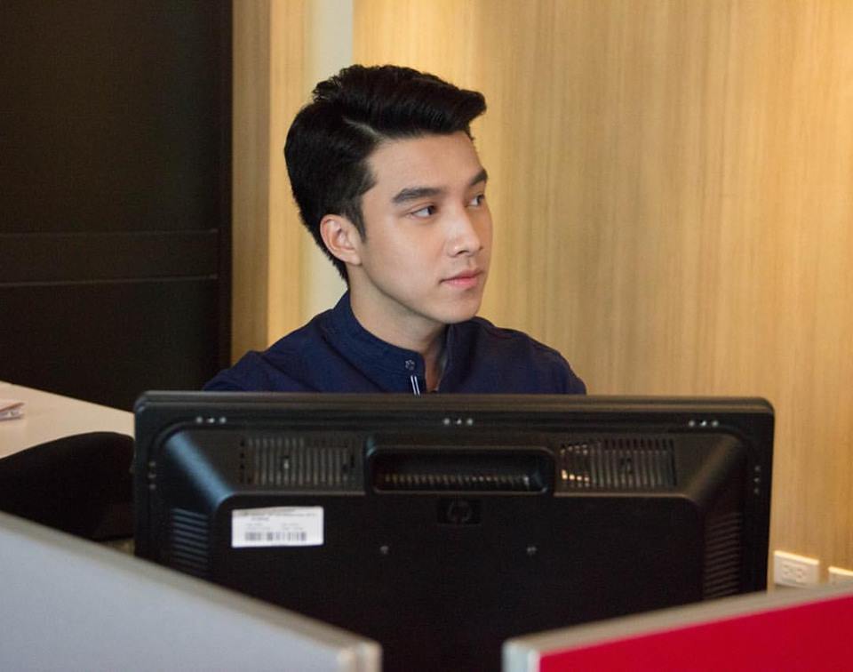 ผมชิเอาคนนี้ นักแสดงจาก//รักแลนดิ้ง