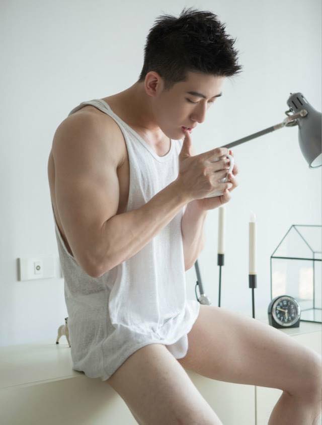 แอบมองเธออยู่นะจ๊ะ...Valentine Day 2018