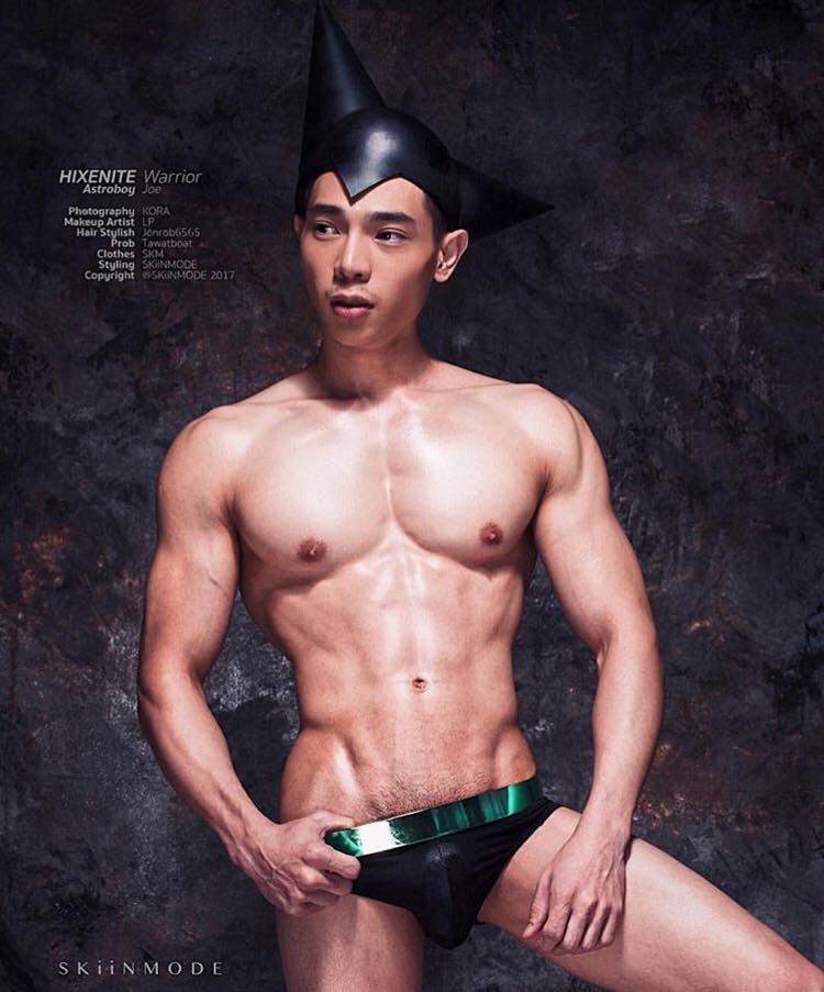 หนุ่มหล่อขึ้นปก 25