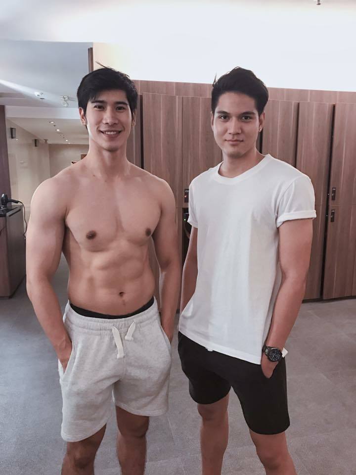 หล่อหัวนมโดด 2,543