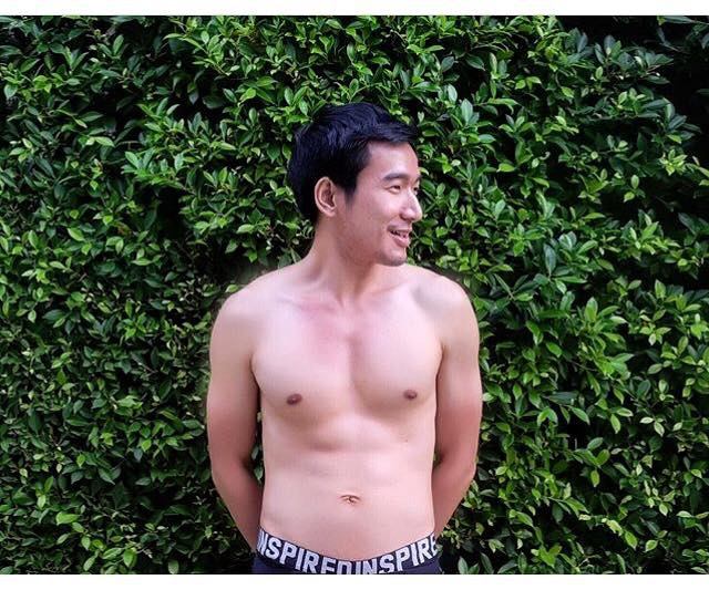 หล่อหัวนมโดด 2,543
