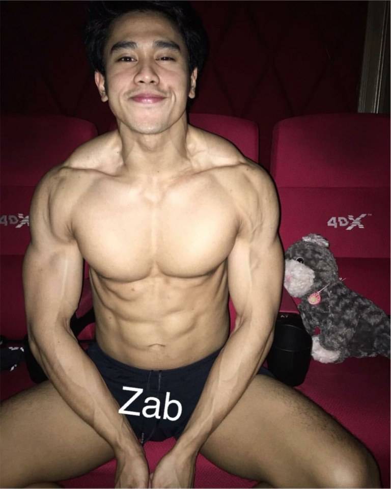 ล่ำฉ่ำแฉะ