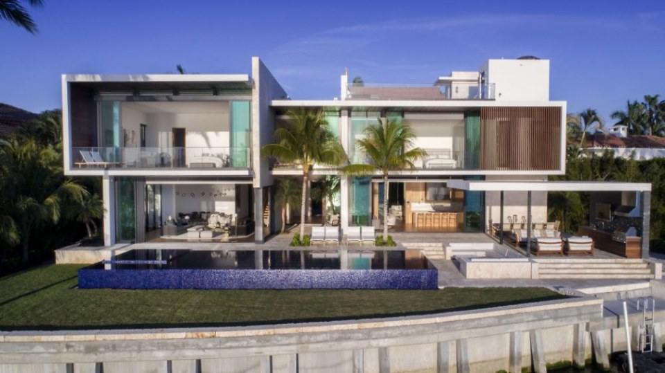 Casa Ischia by Choeff Levy Fischman
