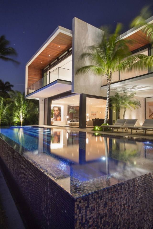 Casa Ischia by Choeff Levy Fischman