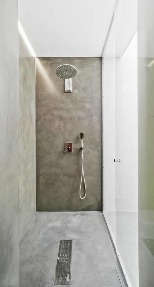 Villa Z&uuml;V by Tom&aacute;s Amat Estudio de Arquitectura