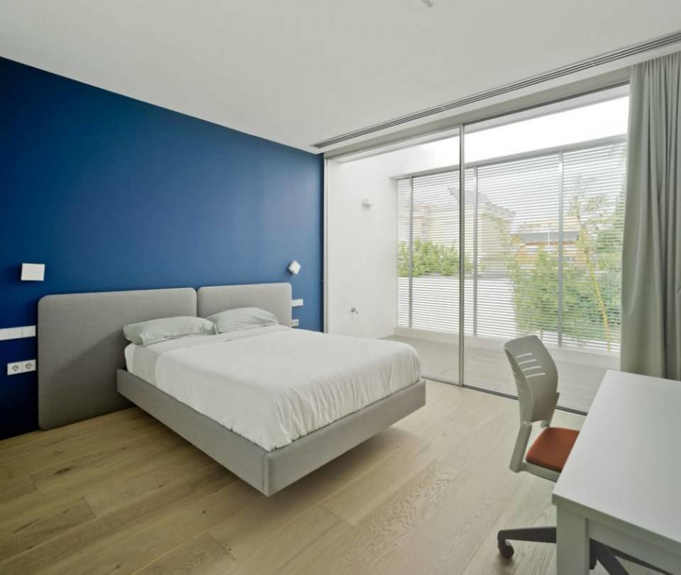 Villa Z&uuml;V by Tom&aacute;s Amat Estudio de Arquitectura