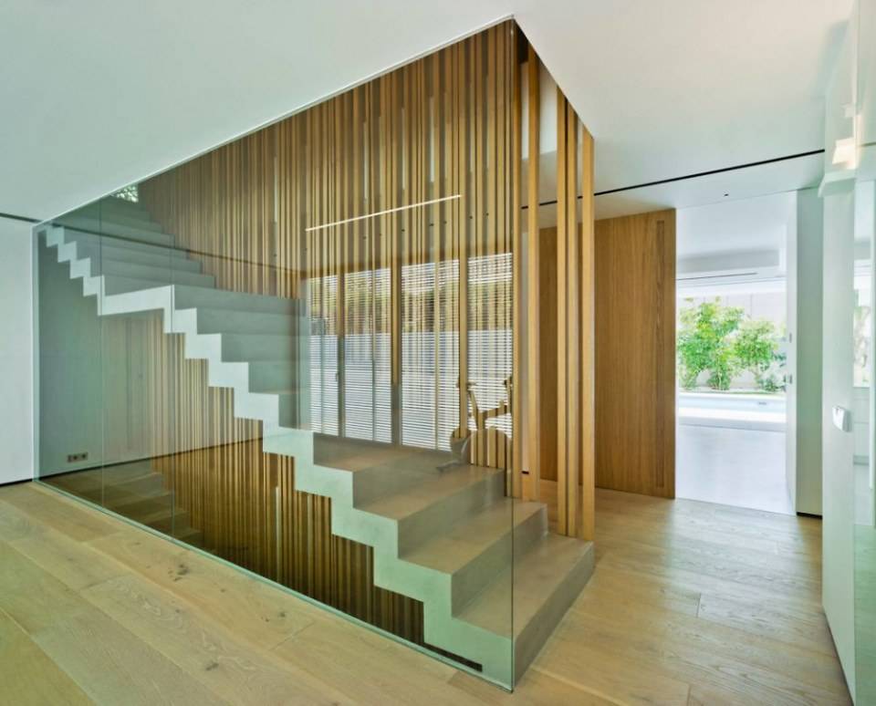 Villa Z&uuml;V by Tom&aacute;s Amat Estudio de Arquitectura