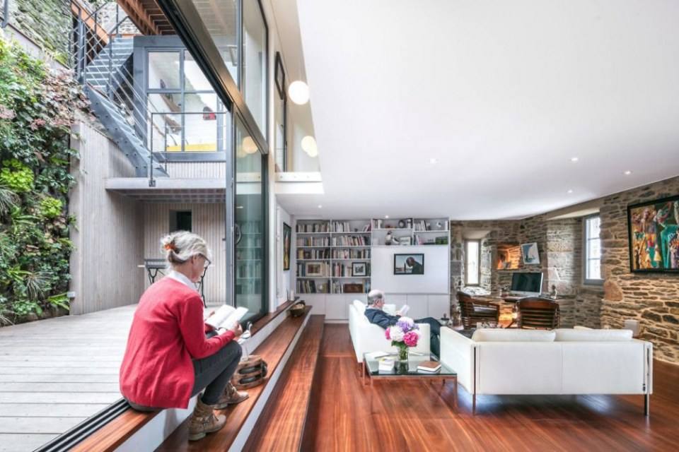 House Renovation by L&rsquo;Atelier d&rsquo;Ici