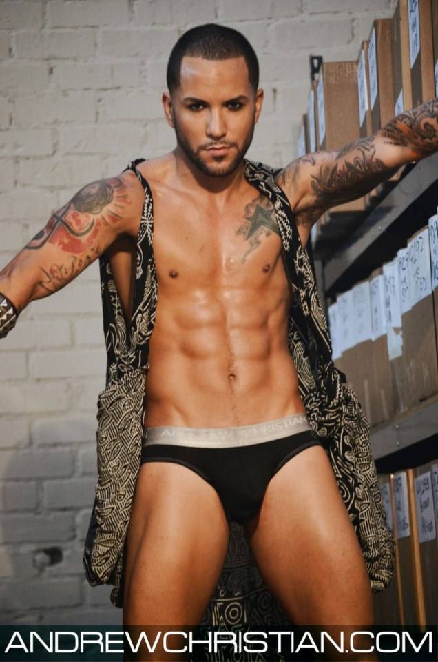Hot guy in underwear 308