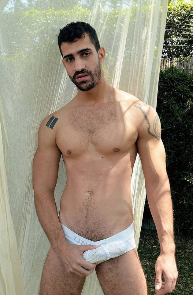 Hot guy in underwear 308