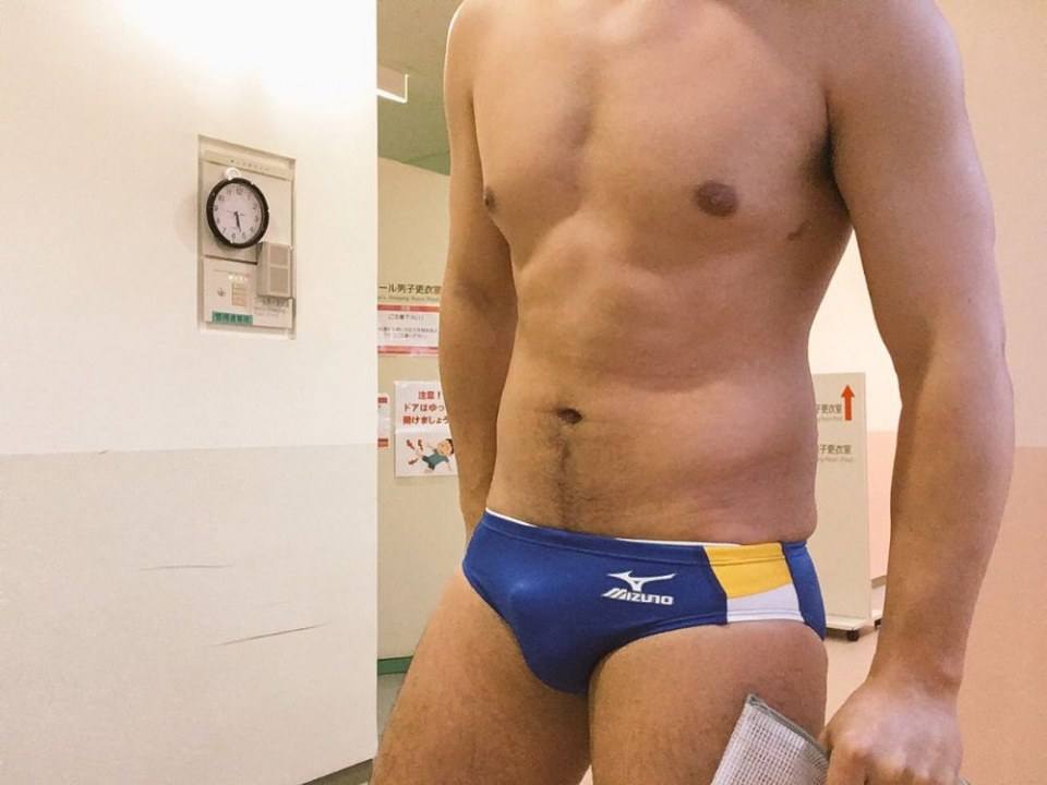 Hot guy in underwear 309