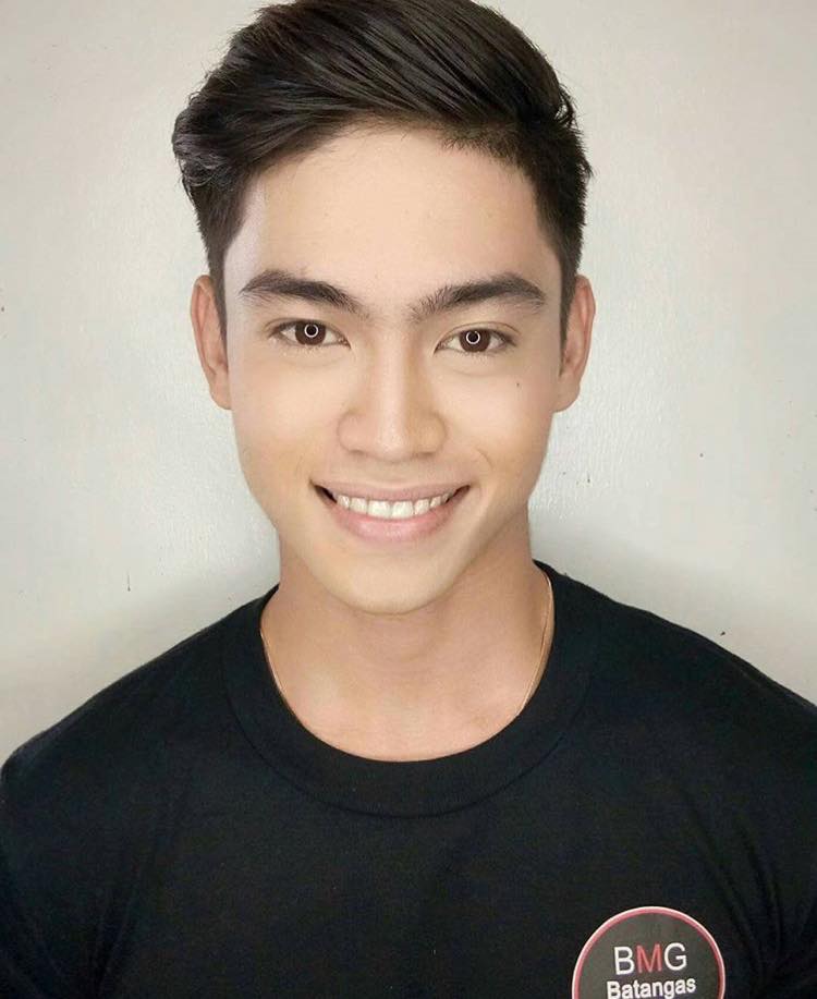 เพื่อนบ้านหล่อแชร์ให้ฟิน (2)