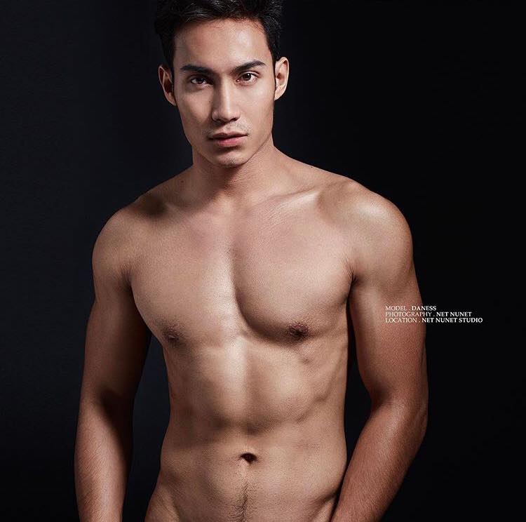 เพื่อนบ้านหล่อแชร์ให้ฟิน (4)