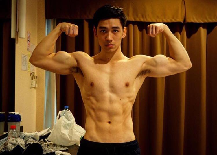 เพื่อนบ้านหล่อแชร์ให้ฟิน (5)