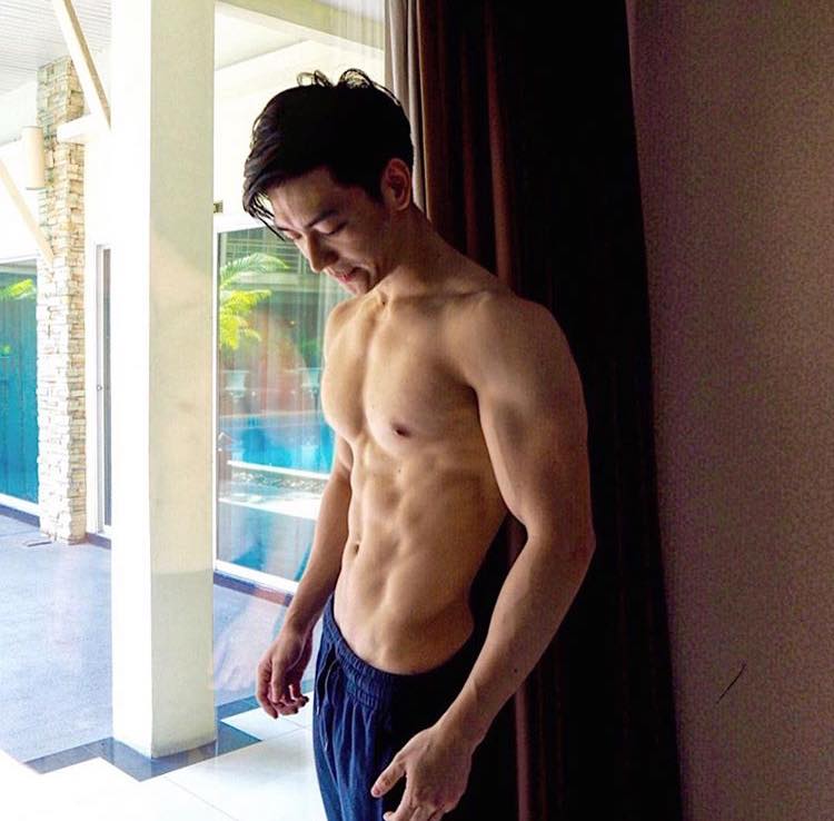 เพื่อนบ้านหล่อแชร์ให้ฟิน (5)