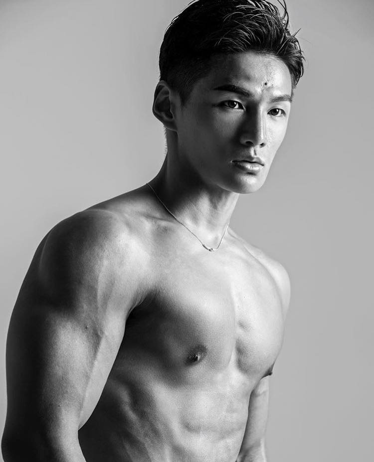 เพื่อนบ้านหล่อแชร์ให้ฟิน (7)