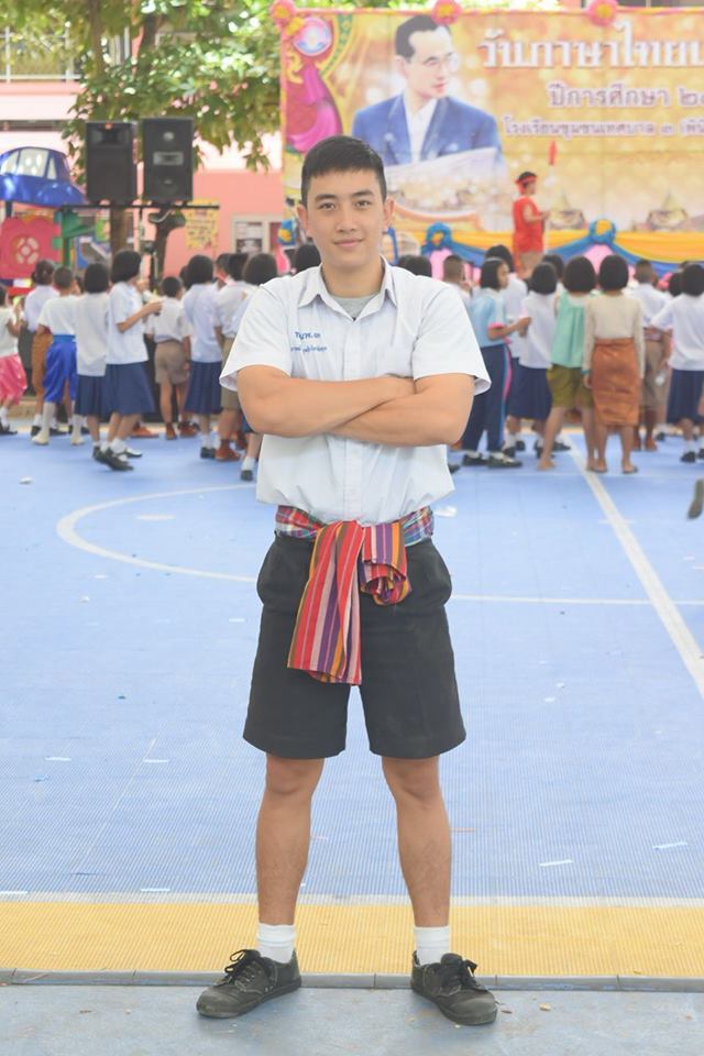 หนุ่ม ม. 6 เกินตัวจริงๆ