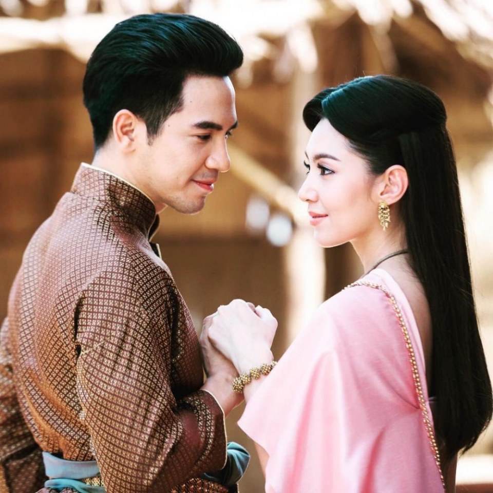 ออเจ้า ถวายกายใจเจ้าคะ