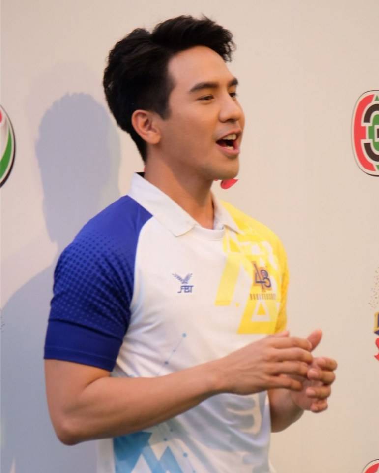ออเจ้า ถวายกายใจเจ้าคะ