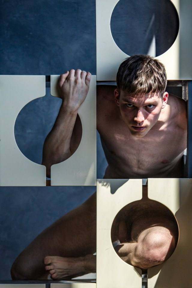 hot male 418 (18+)