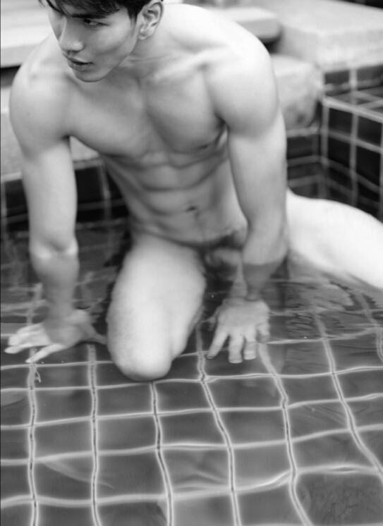 hot male 418 (18+)