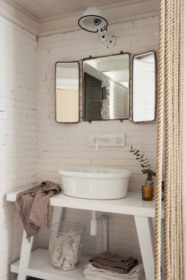 Residence in Barcelona by Marta Castellano